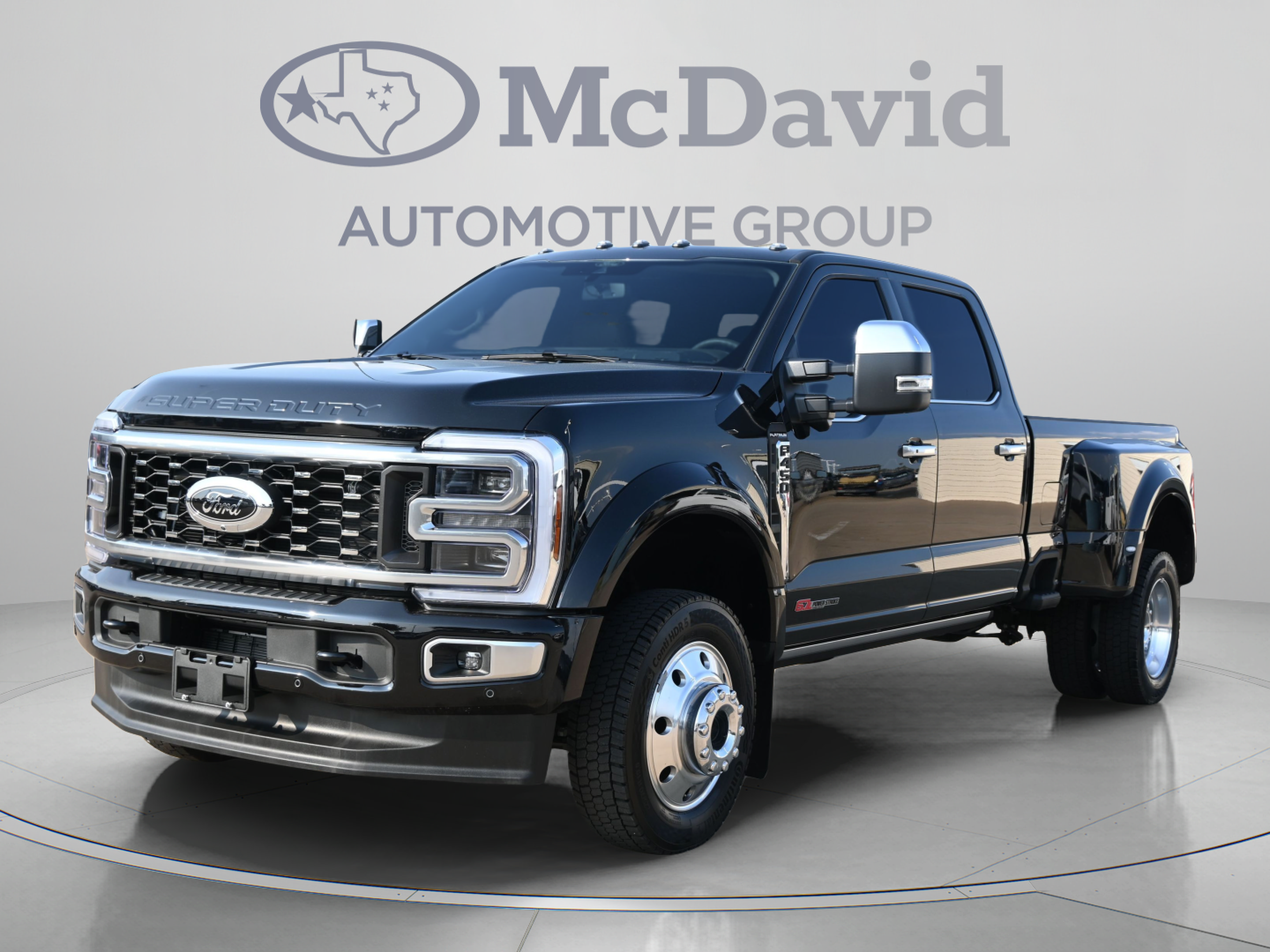 Used 2026 Ford F450 Platinum w/ Platinum Plus Package AWD/4WD image 2