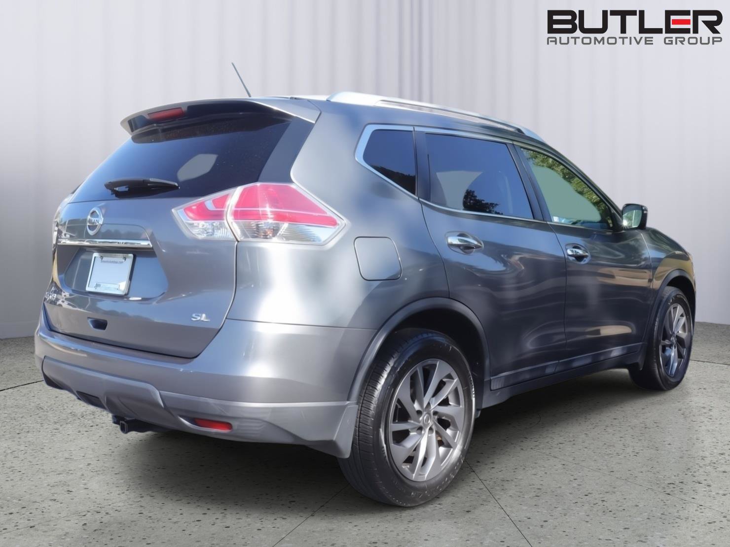 Used 2016 Nissan Rogue SL w/ SL Premium Package FWD image 7