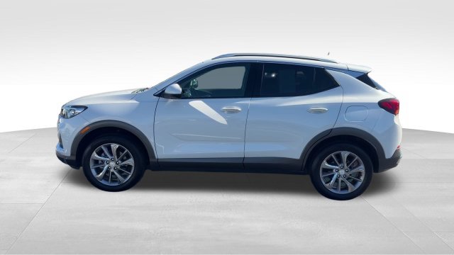 Certified 2023 Buick Encore GX Essence w/ Experience Buick Package AWD/4WD image 3
