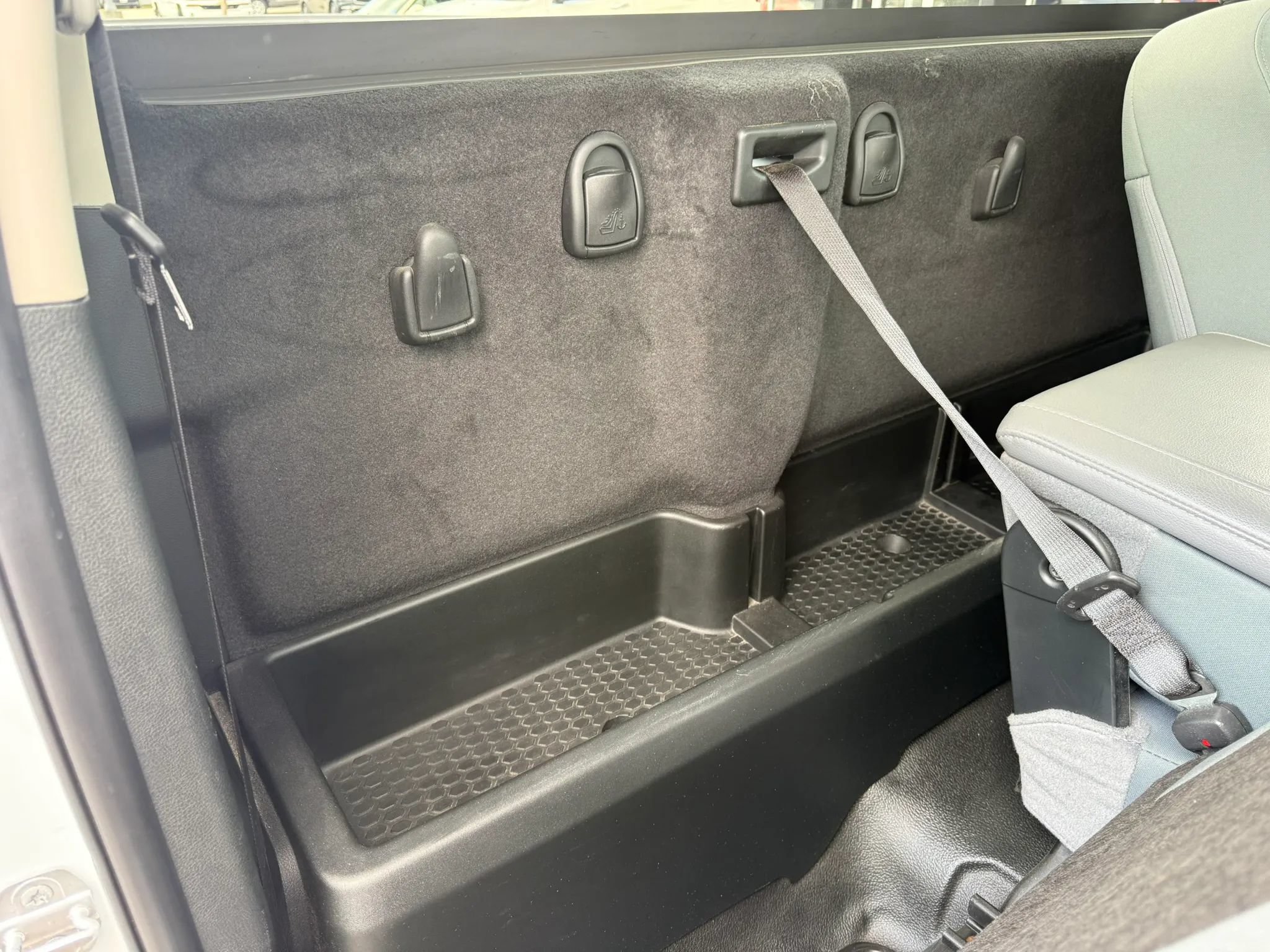Used 2018 RAM 1500 Tradesman w/ Power & Remote Entry Group RWD image 17