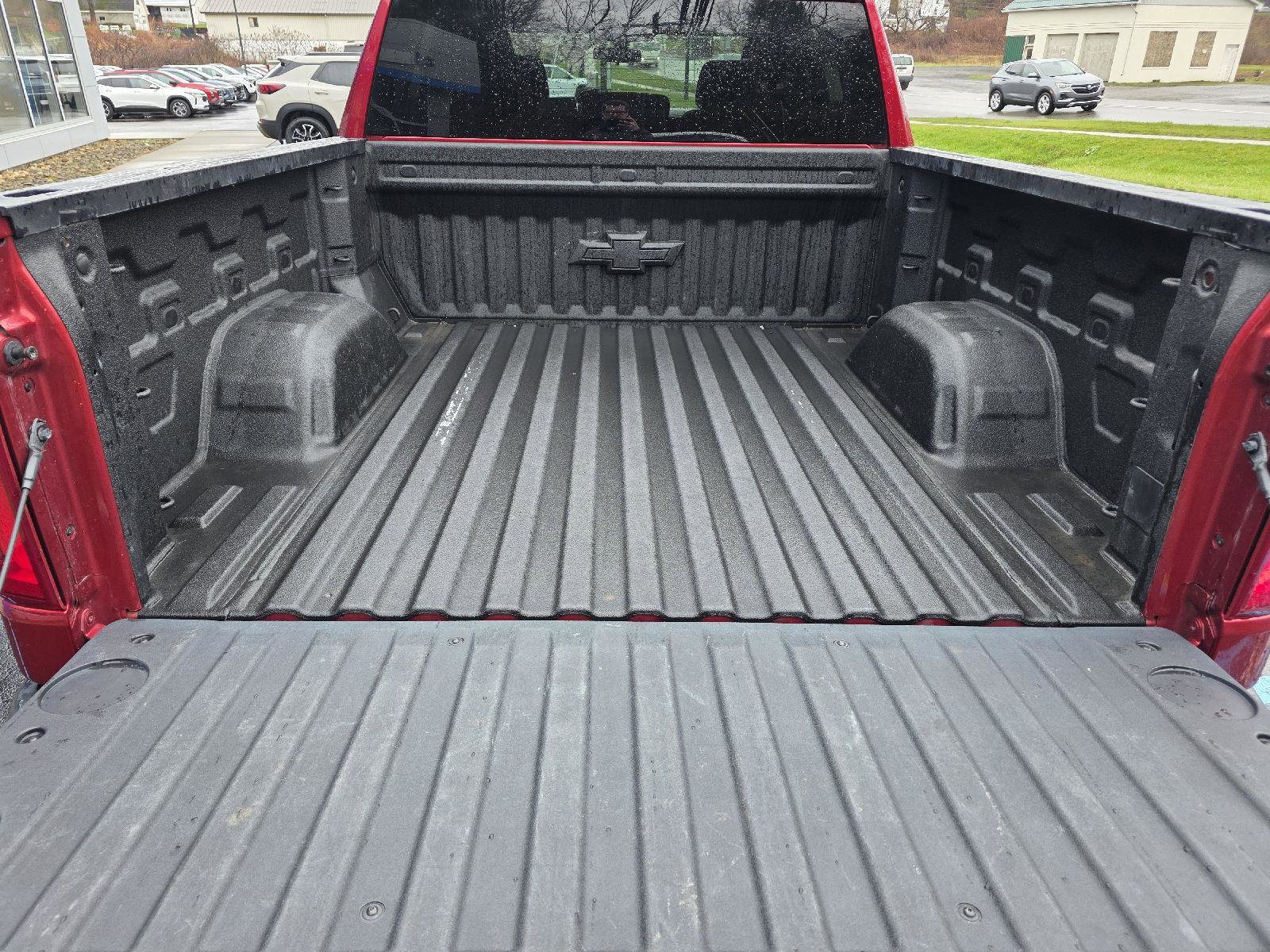 Used 2022 Chevrolet Silverado 1500 RST image 10