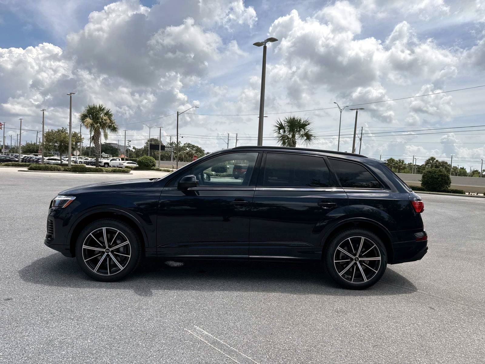 New 2026 Audi Q7 2.0T Premium Plus AWD/4WD image 2
