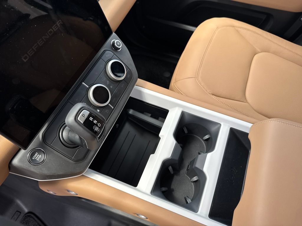 New 2026 Land Rover Defender 130 S AWD/4WD image 13
