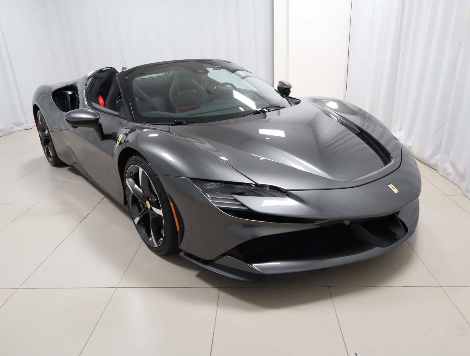 Certified 2025 Ferrari SF90 Spider image 5