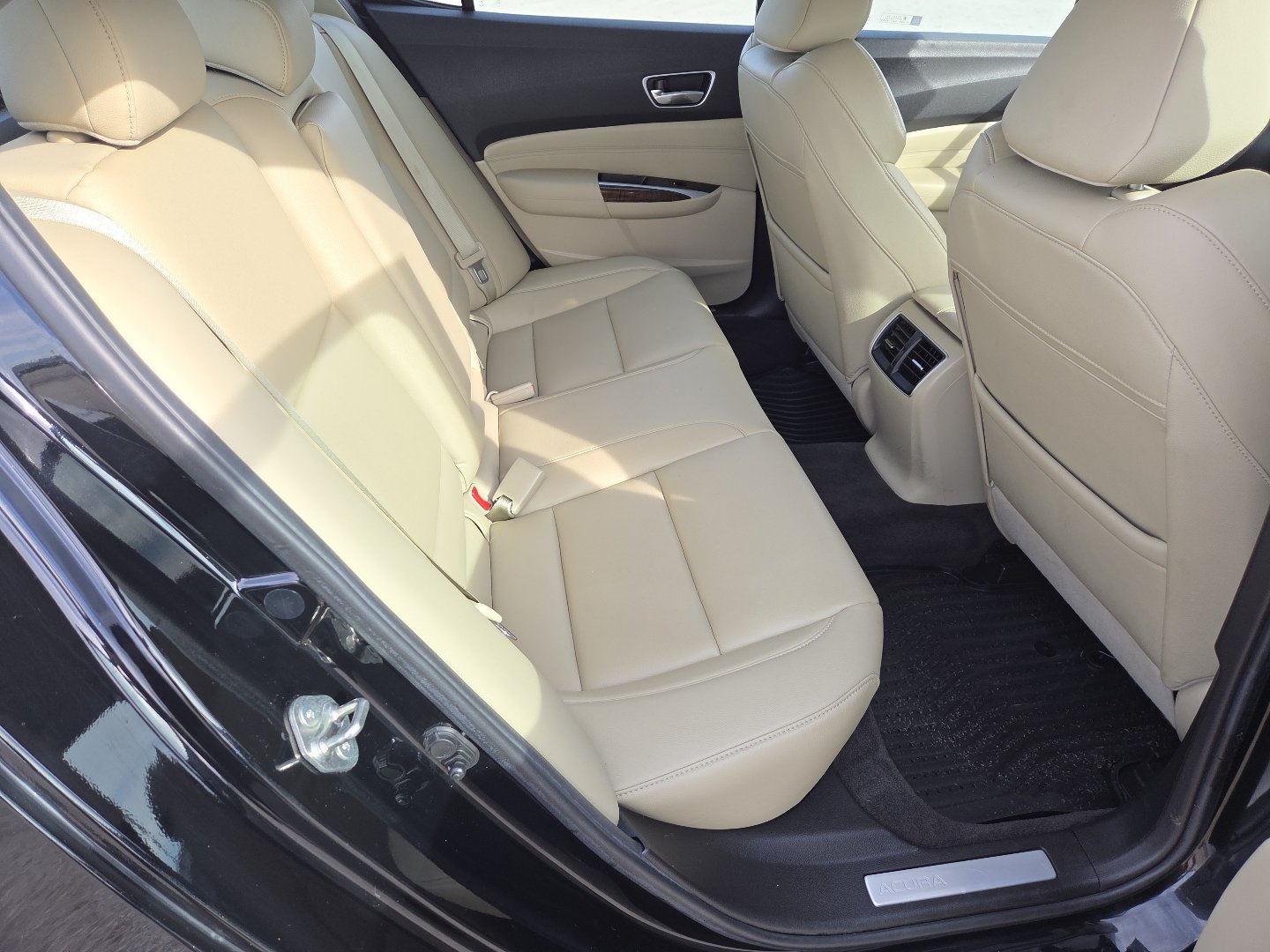 Used 2020 Acura TLX FWD image 19