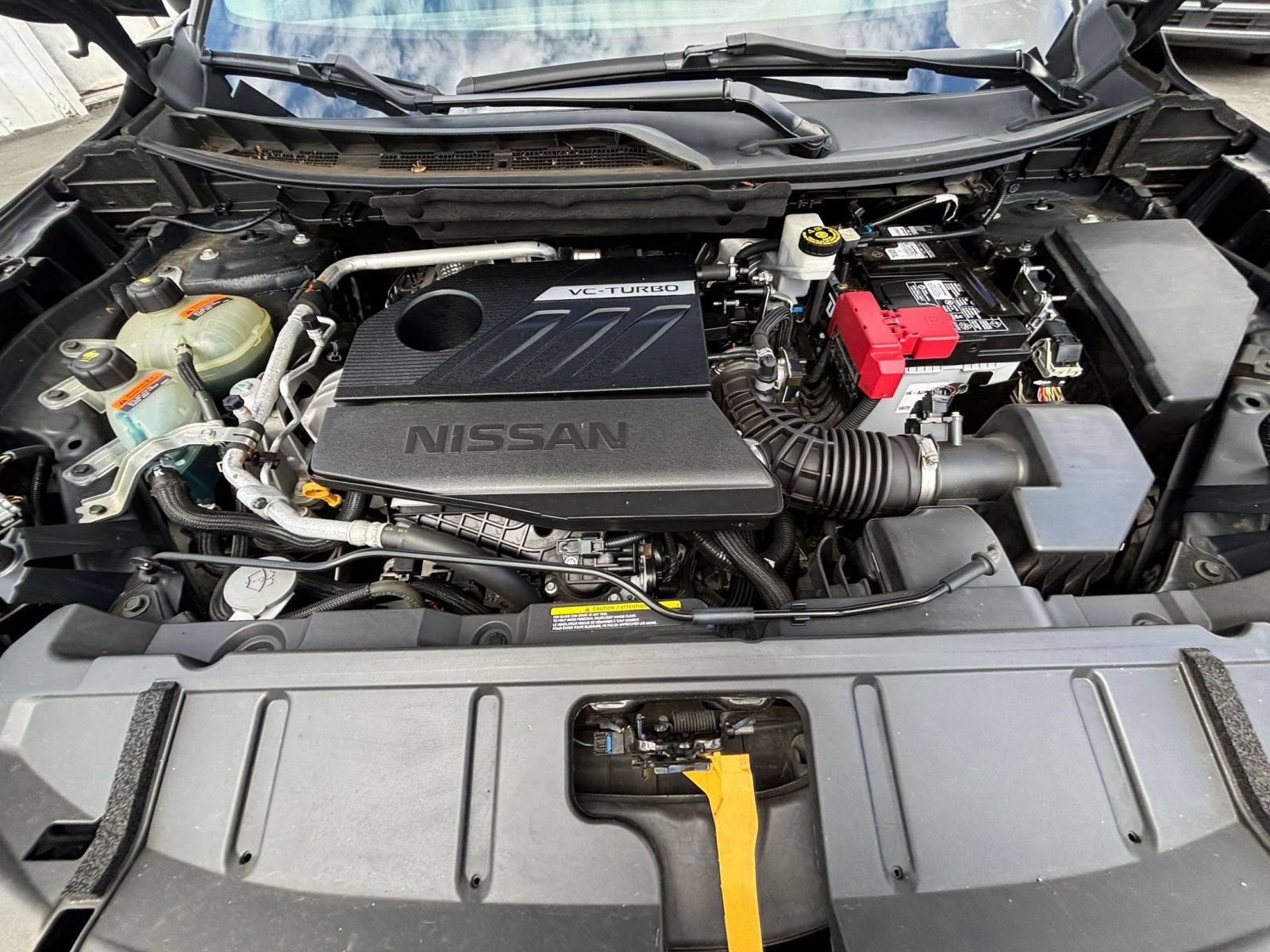 Used 2022 Nissan Rogue SV FWD image 28