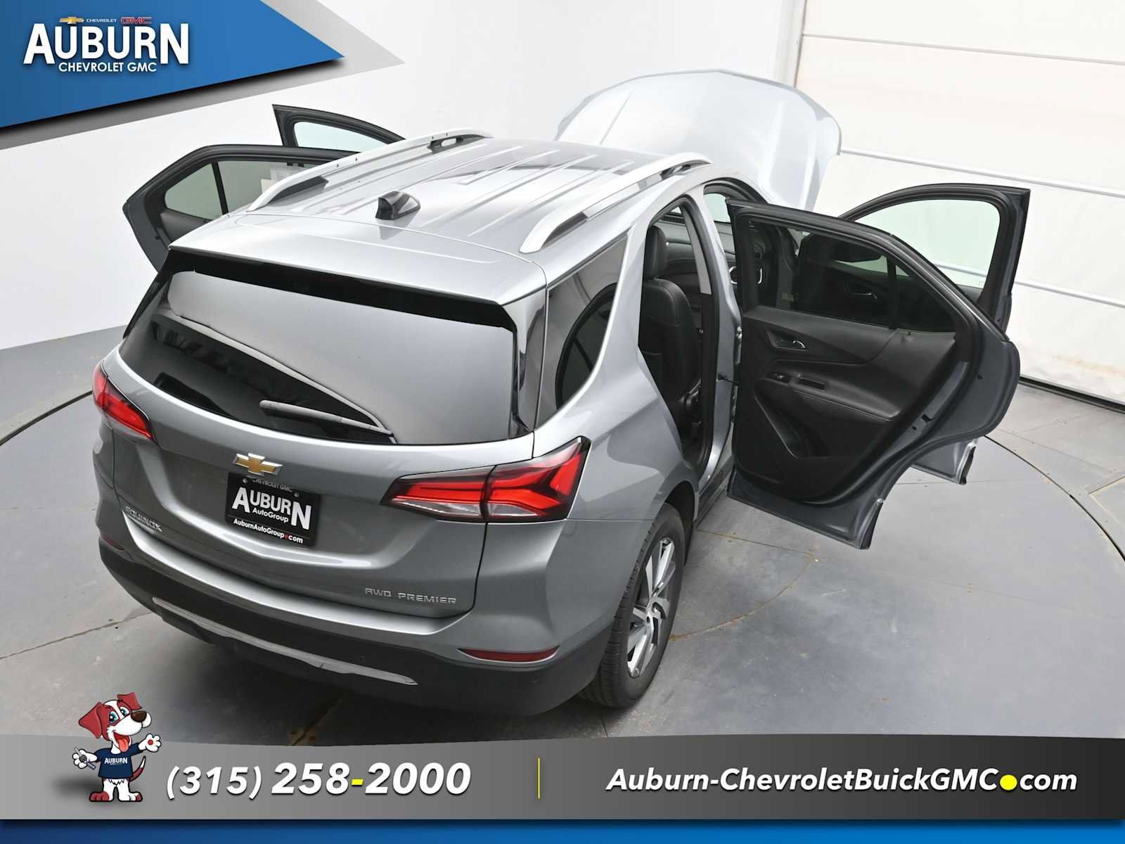 Used 2023 Chevrolet Equinox Premier image 39