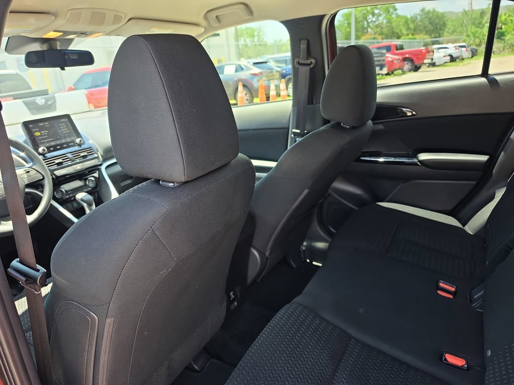 Used 2024 Mitsubishi Eclipse Cross LE AWD/4WD image 10