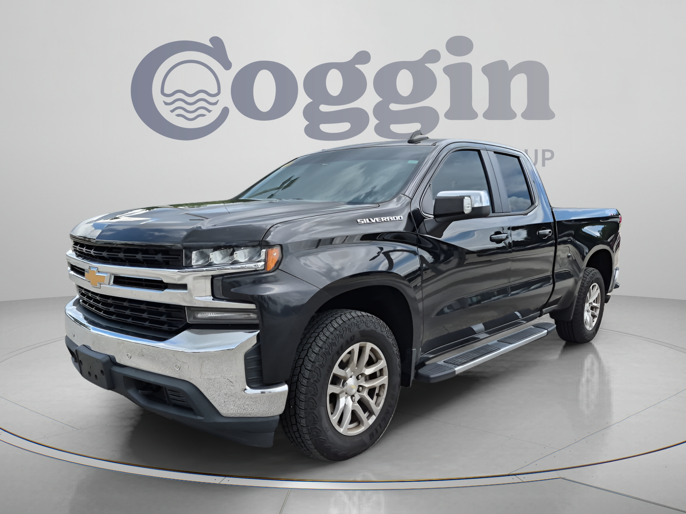 Used 2019 Chevrolet Silverado 1500 LT w/ All-Star Edition AWD/4WD image 2
