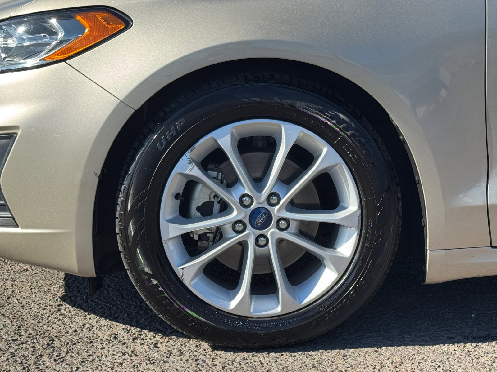 Used 2019 Ford Fusion SE image 11