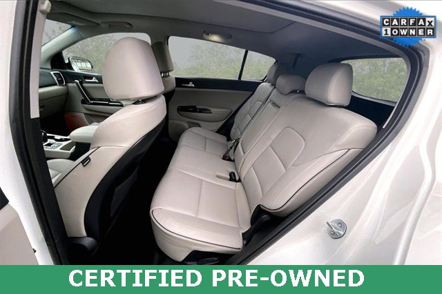 Certified 2022 Kia Sportage EX w/ EX Technology Package image 25