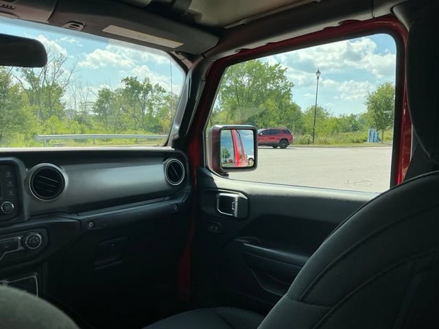 Used 2020 Jeep Gladiator Sport w/ Quick Order Package 24S AWD/4WD image 29