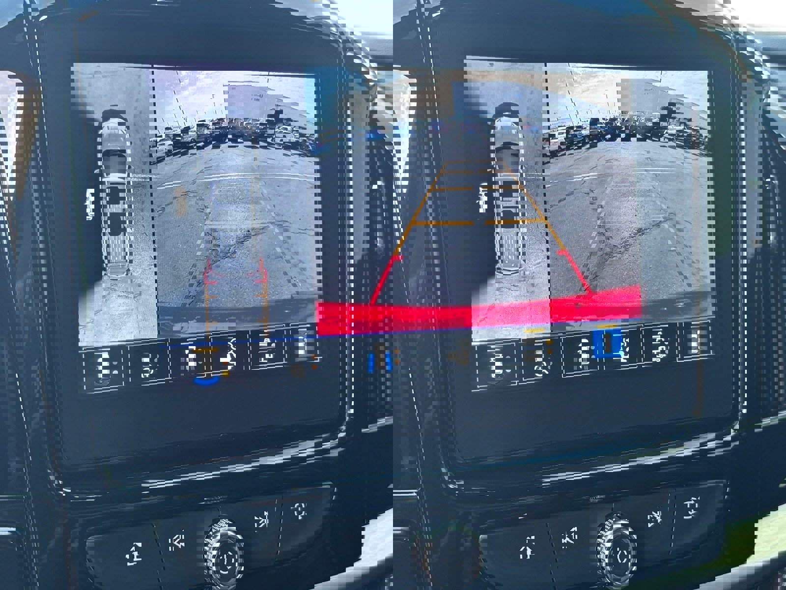 Used 2022 Chevrolet Traverse Premier w/ LPO, 'HIT The Road' Package image 25