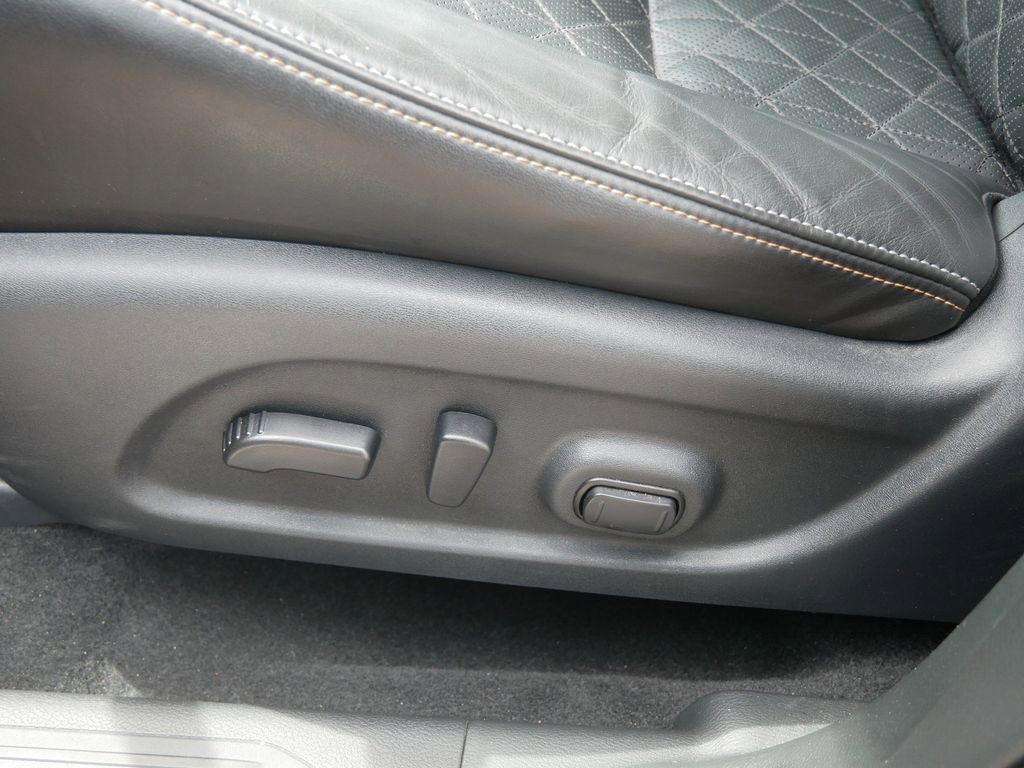 Used 2024 Nissan Murano Platinum AWD/4WD image 19
