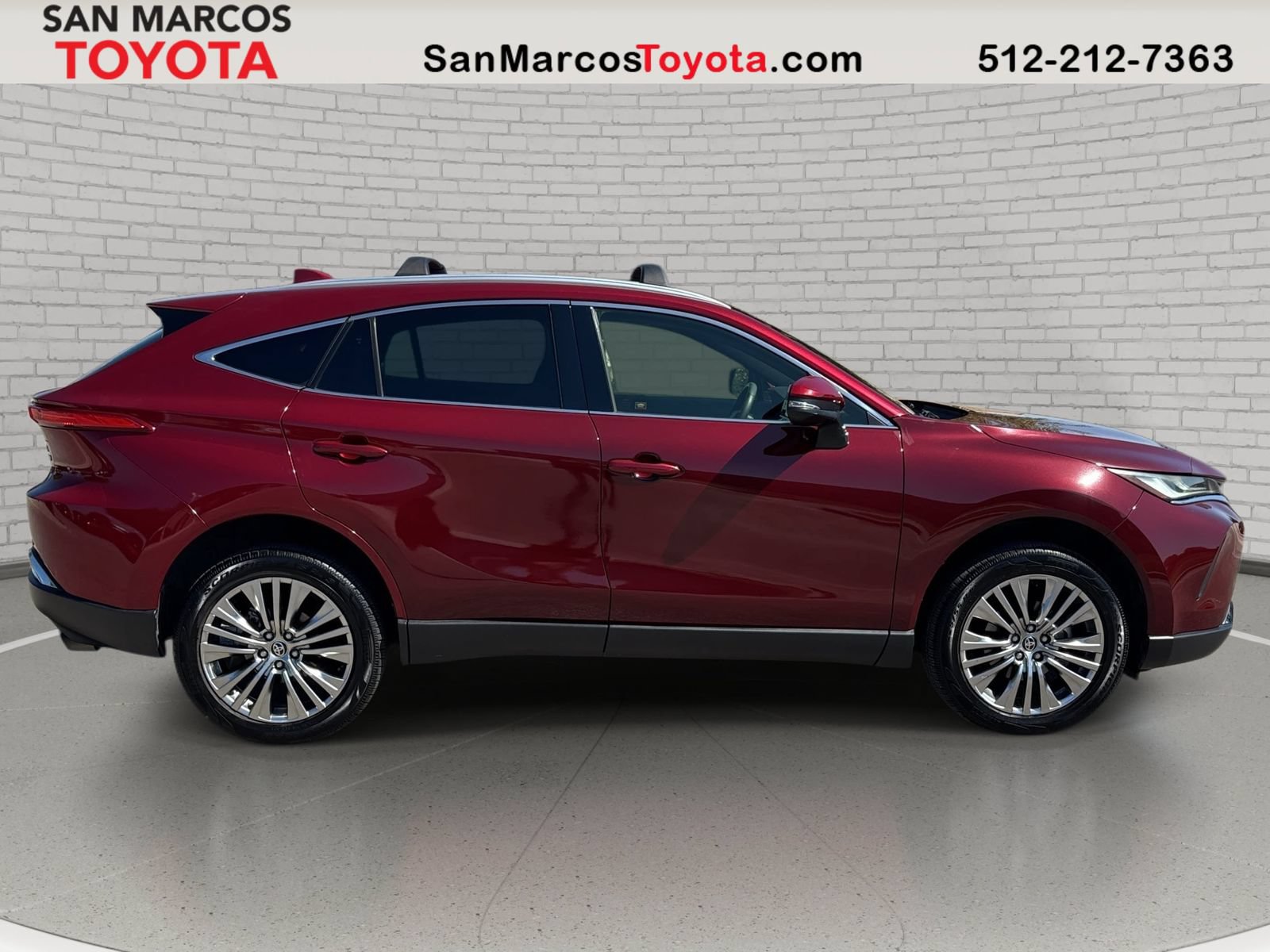 Used 2021 Toyota Venza XLE w/ Softex Package AWD/4WD image 5