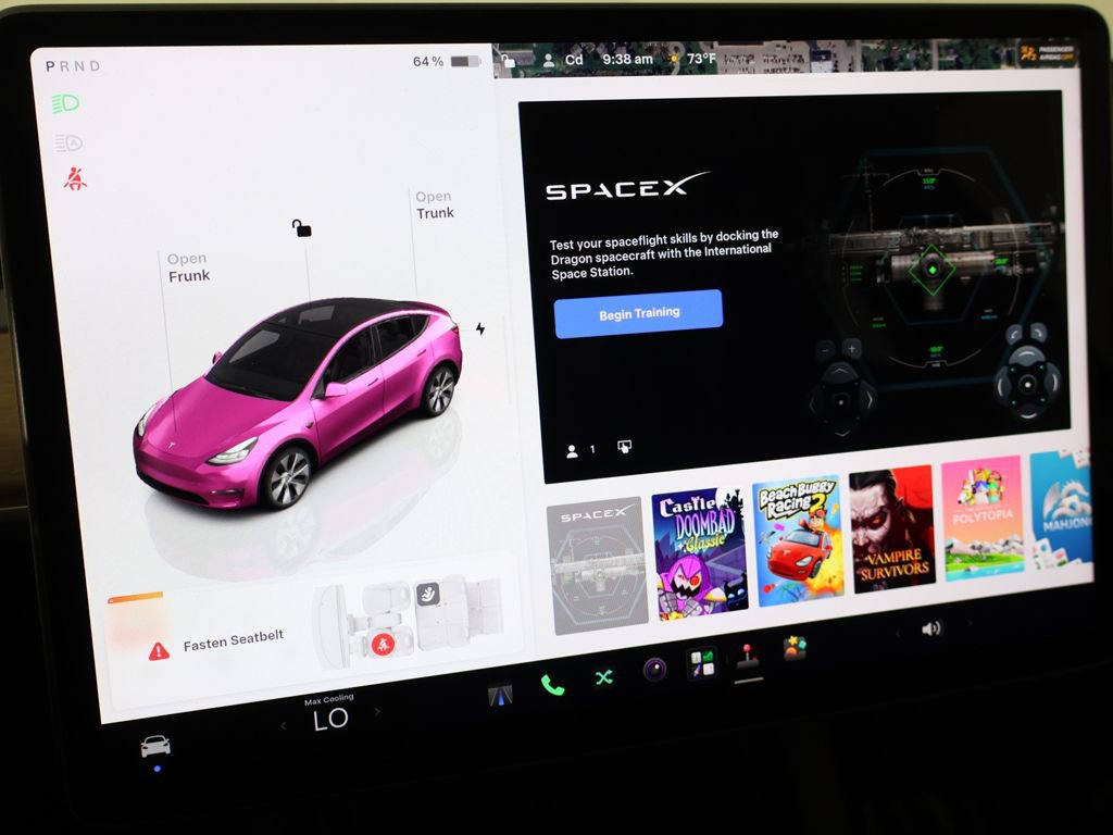 Used 2024 Tesla Model Y Long Range AWD/4WD image 54
