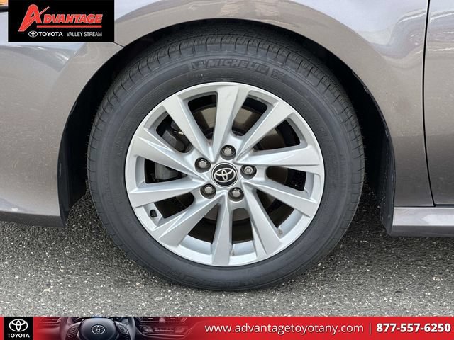 Certified 2022 Toyota Camry LE AWD/4WD image 11