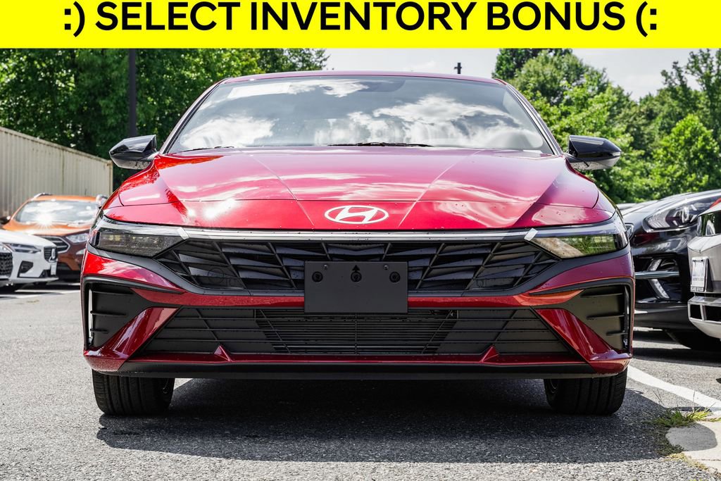 New 2025 Hyundai Elantra Sport image 2