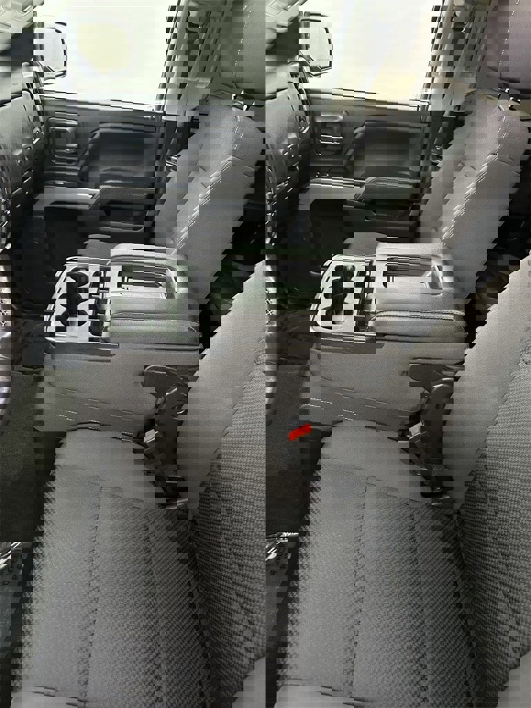 Used 2018 Chevrolet Silverado 1500 LT w/ All Star Edition image 13