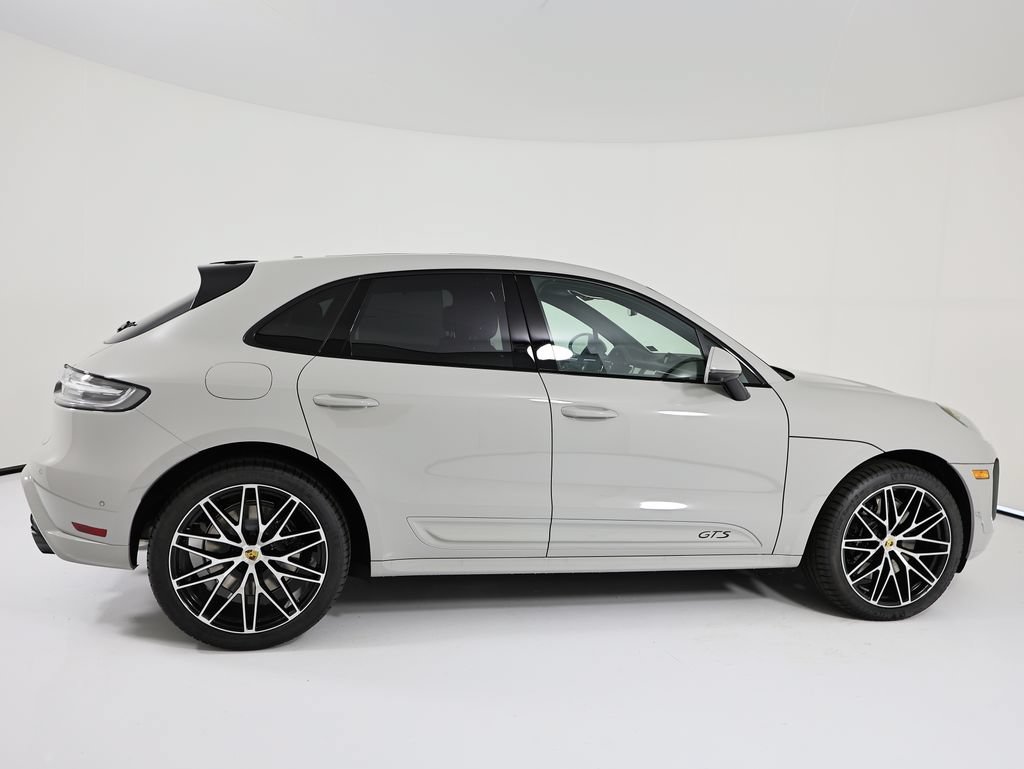 New 2026 Porsche Macan GTS AWD/4WD image 8