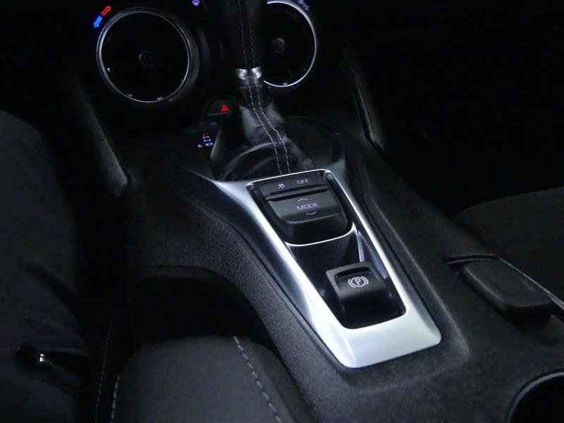 Used 2022 Chevrolet Camaro LT w/ Technology Package image 17