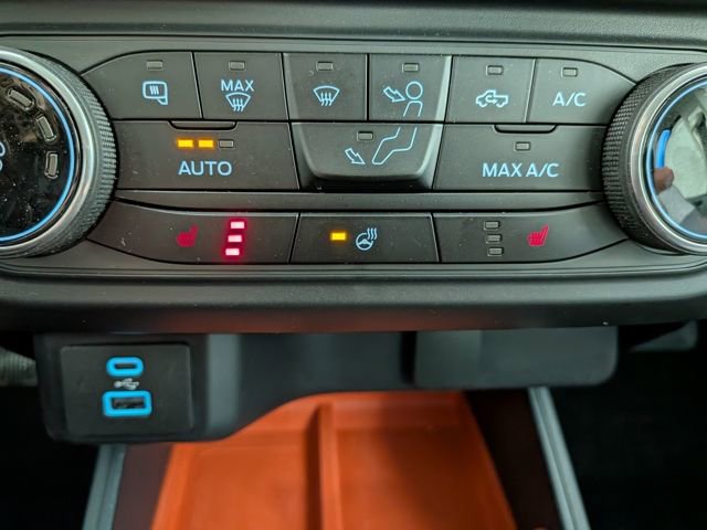 Used 2024 Ford Maverick XLT w/ XLT Luxury Package image 7