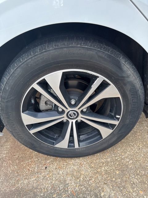 Used 2023 Nissan Sentra SV image 18