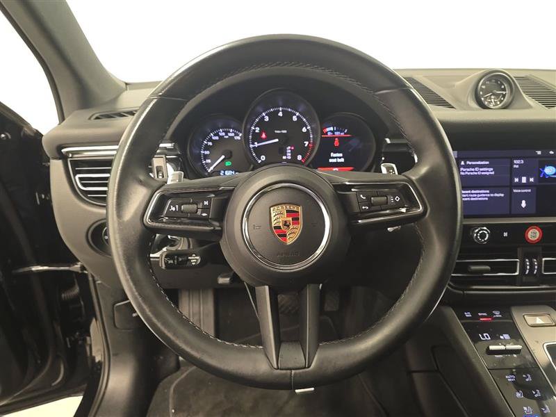 Used 2024 Porsche Macan AWD/4WD image 7