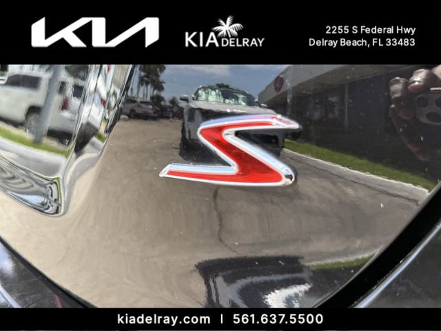 Used 2019 Kia Forte S w/ S Premium Package image 9