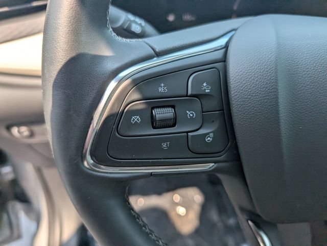 Used 2024 Buick Encore GX Avenir w/ Avenir Convenience Package FWD image 16