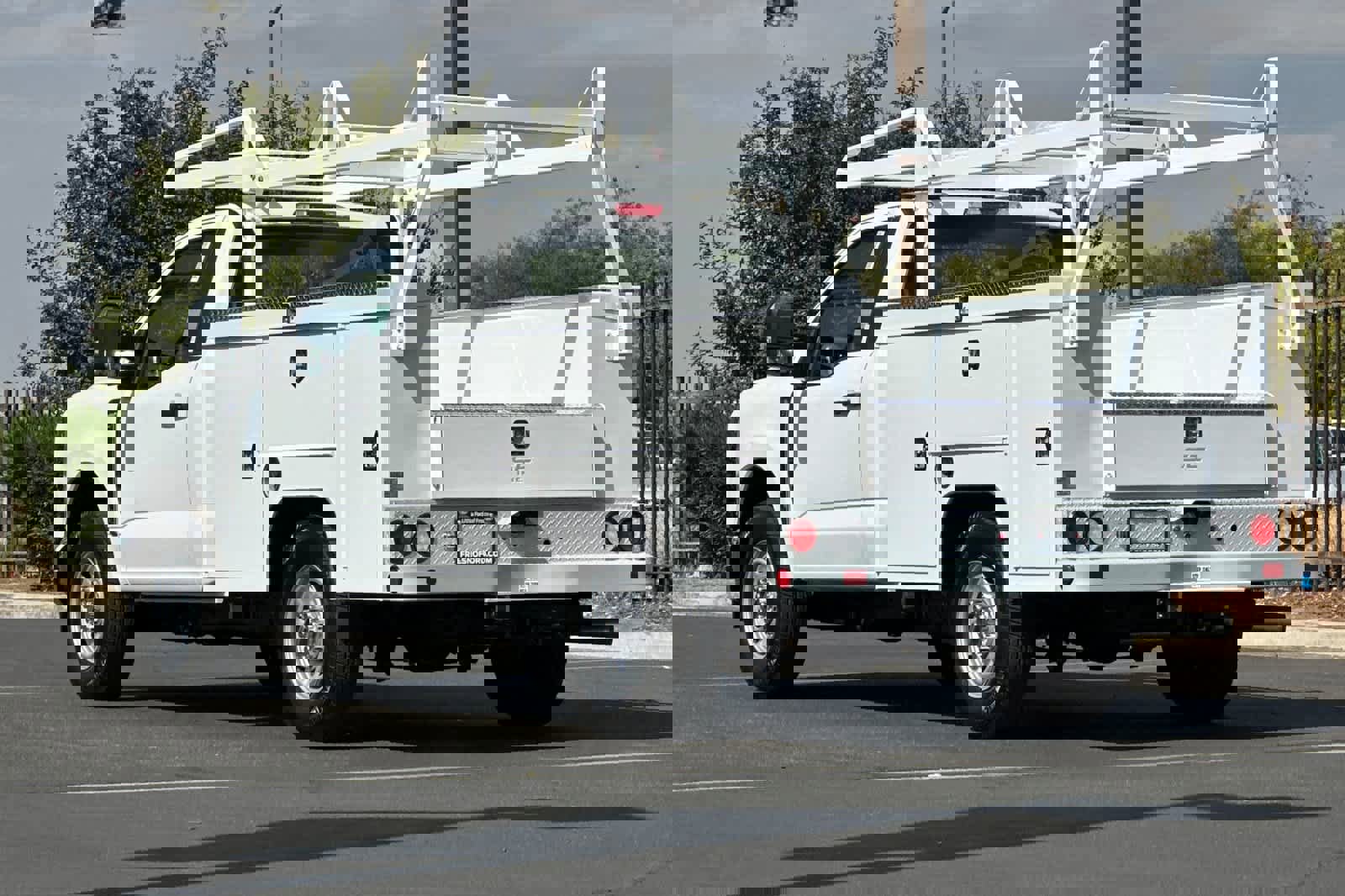 New 2026 Ford F250 XL w/ XL Chrome Package image 4