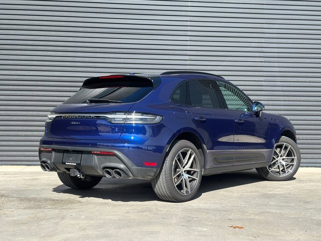 Certified 2025 Porsche Macan image 7