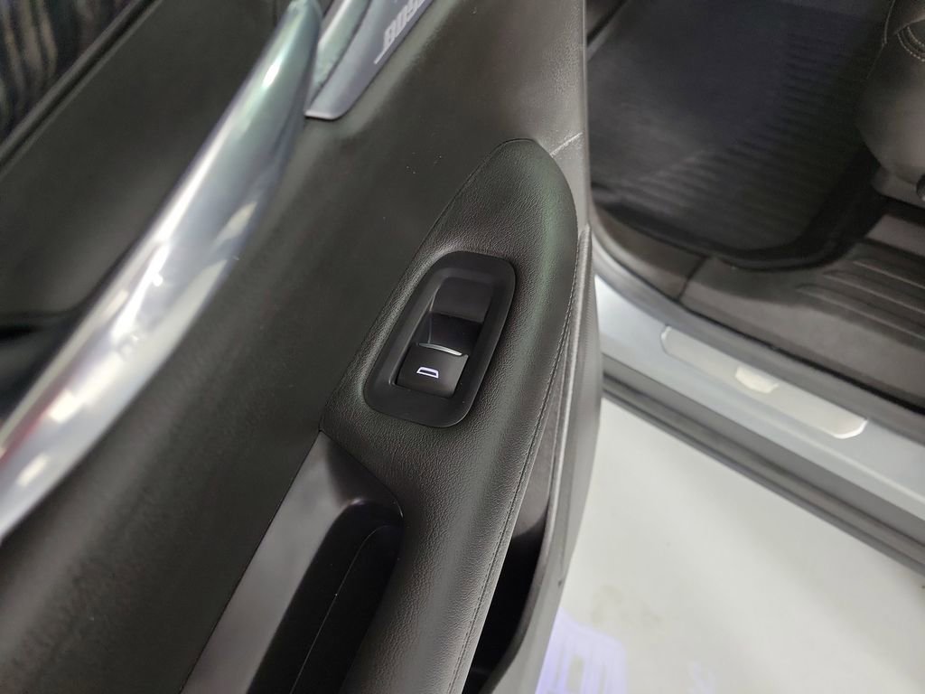 Certified 2024 Cadillac XT6 Premium Luxury FWD image 15