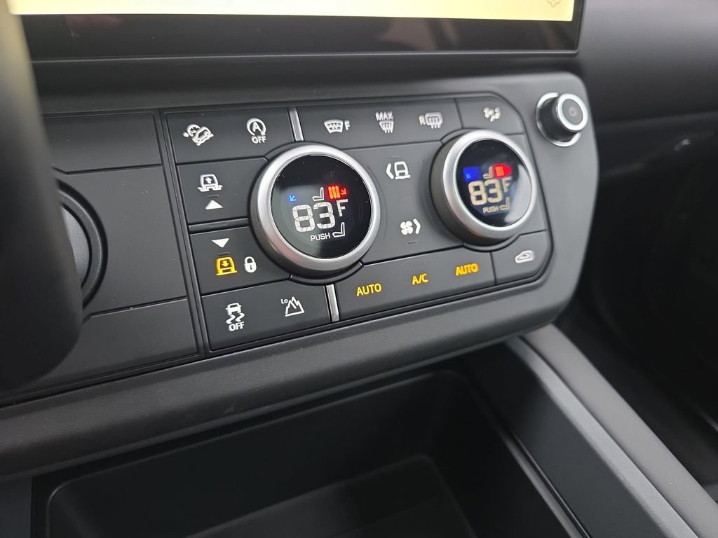 New 2026 Land Rover Defender 110 S image 25