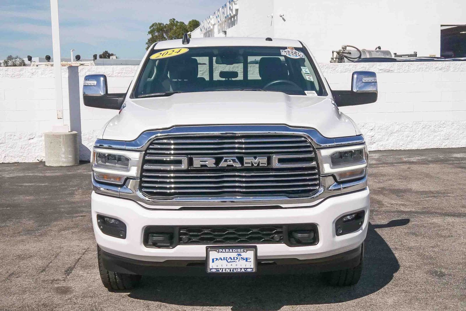 Used 2024 RAM 2500 Laramie image 2