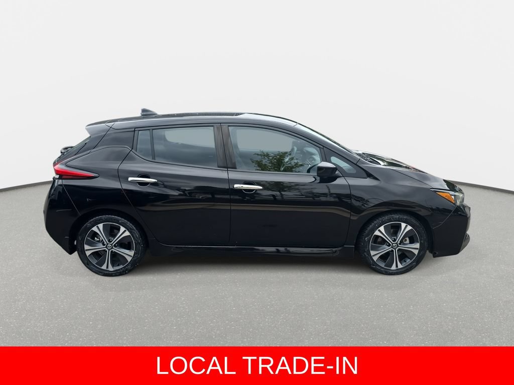 Used 2022 Nissan Leaf SV w/ SV Technology Package FWD image 4