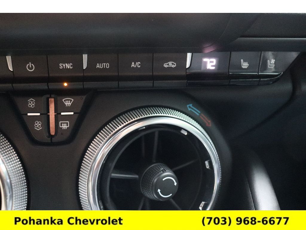 Used 2016 Chevrolet Camaro SS RWD image 17