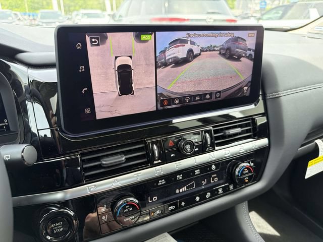 New 2026 Nissan Pathfinder Platinum AWD/4WD image 18