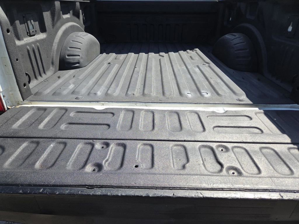 Used 2022 Ford F250 XL w/ Power Equipment Group AWD/4WD image 16