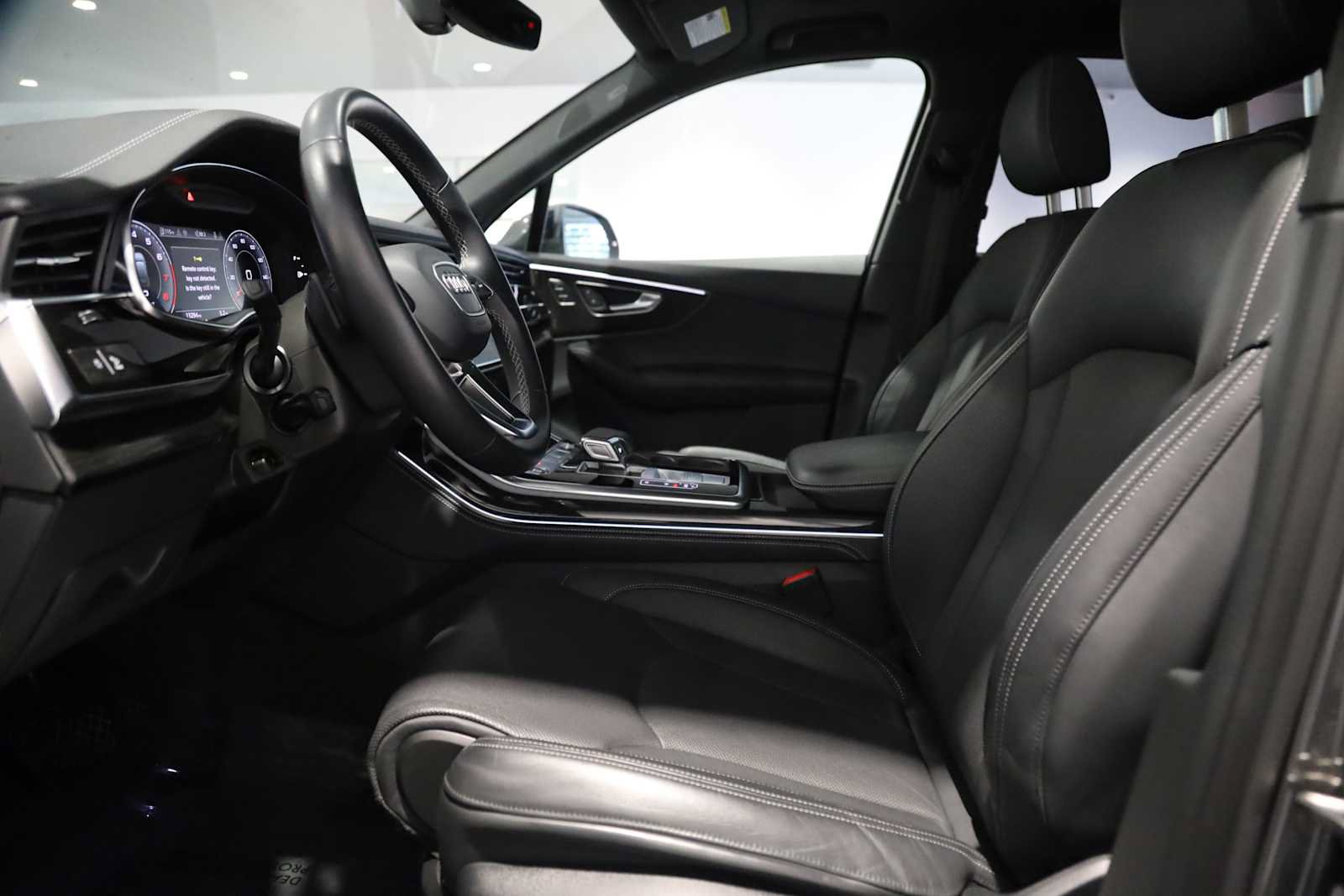 Used 2025 Audi Q7 3.0T Prestige w/ Prestige Package AWD/4WD image 22