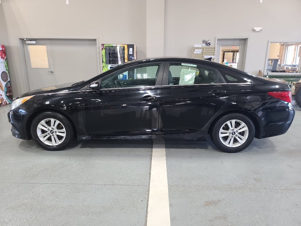 Used 2014 Hyundai Sonata GLS w/ Popular Equipment Group 2