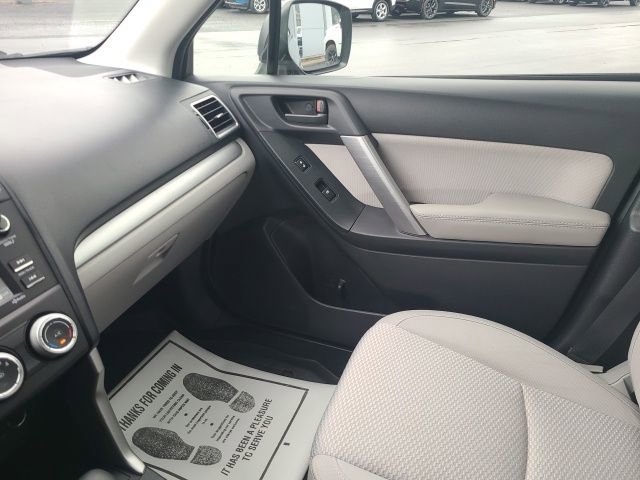 Used 2016 Subaru Forester 2.5i w/ Alloy Wheel Package image 16