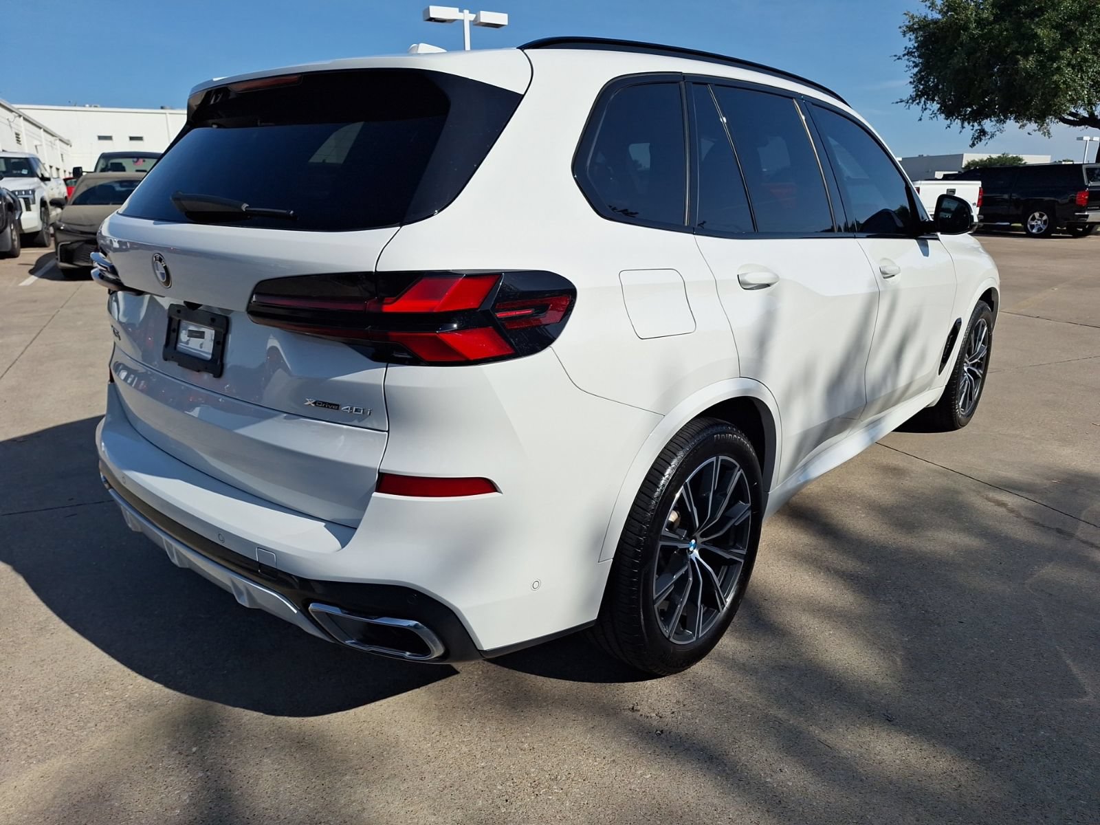 Used 2024 BMW X5 xDrive40i w/ Executive Package AWD/4WD image 6