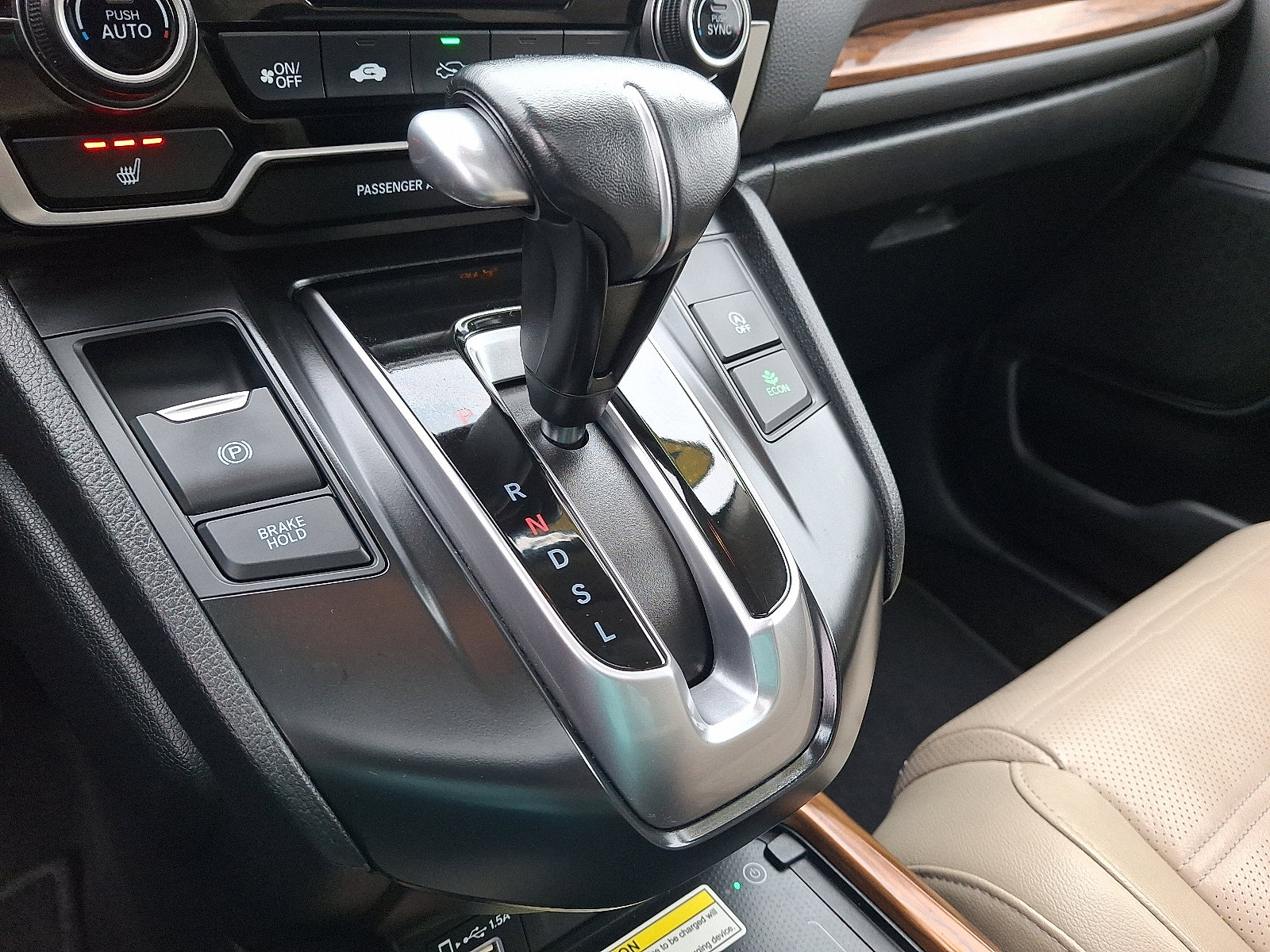 Certified 2020 Honda CR-V Touring image 18