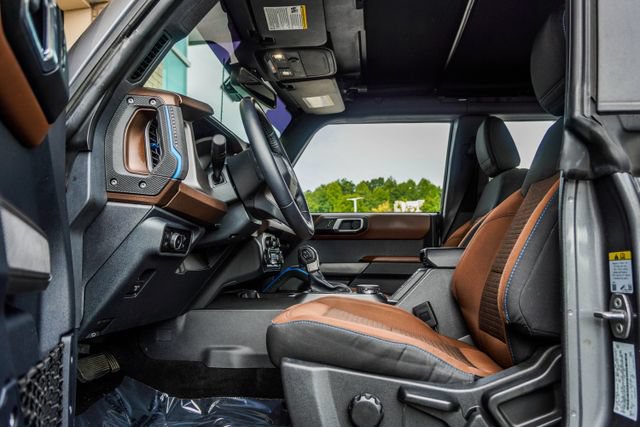 Used 2023 Ford Bronco Outer Banks AWD/4WD image 40