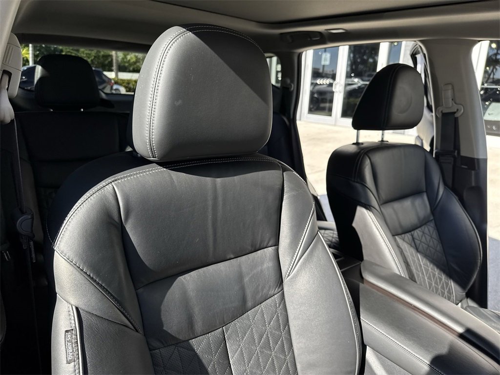 Used 2019 Nissan Murano Platinum image 47