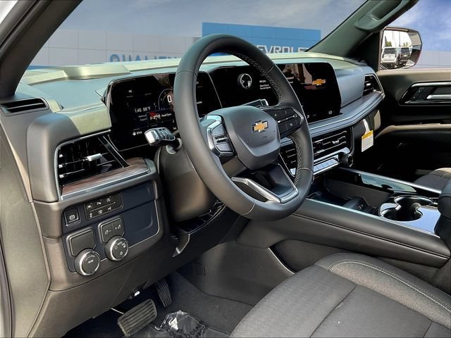 New 2026 Chevrolet Suburban LS AWD/4WD image 9