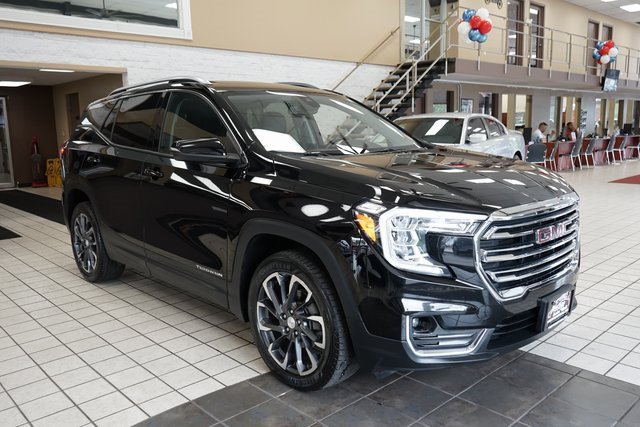 Used 2022 GMC Terrain SLT w/ Infotainment Package II image 18