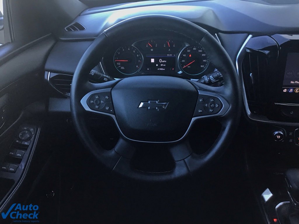 Used 2023 Chevrolet Traverse RS image 30