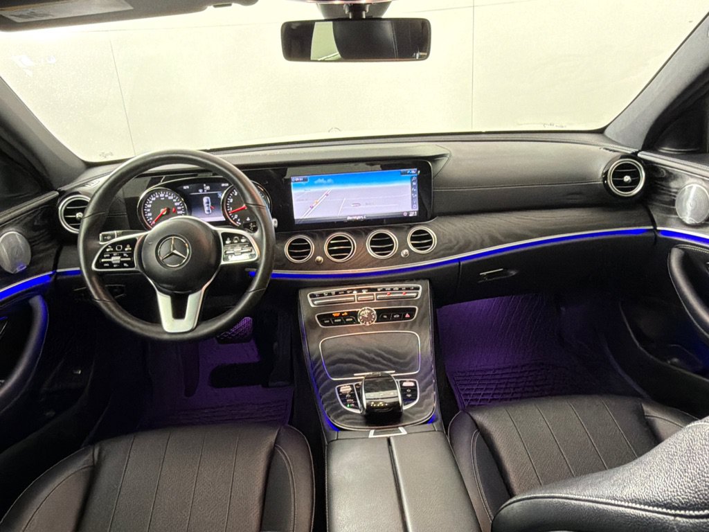 Used 2019 Mercedes-Benz E 300 4MATIC w/ Premium 1 Package image 25